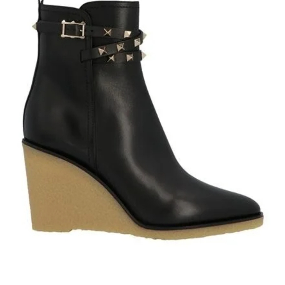 Valentino Garavani Rockstud Wedge Ankle Boots - Picture 4 of 12